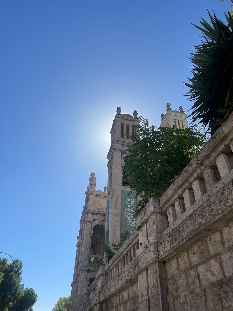 Captivating view of Madrid's blue skies captured by Dounia Pajoheshfar.